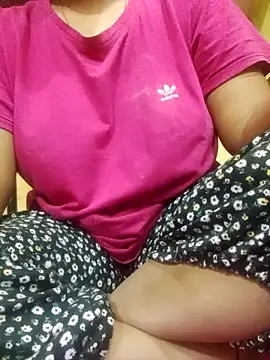 Im Cute online show from January 2025 06:27:01 PM