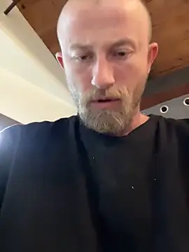 BIGWHITECOCKDOC36 online show from January 2025 11:24:01 AM