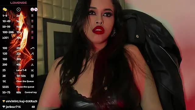 Snapshot of EvaaFoxxy1 chatting on January 2025 03:22:02 PM EvaaFoxxy1 online show from January 2025 03:22:02 PM
