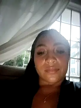 Snapshot of KateVenegas chatting on February 2025 11:12:02 PM KateVenegas online show from February 2025 11:12:02 PM