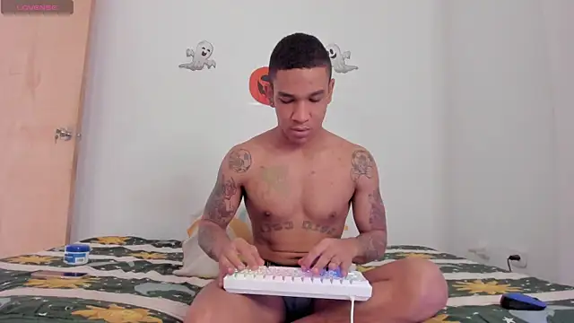 its me miley online show from October 2025 01:34:02 PM