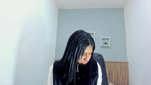 ashleey  gomez online show from September 2025 11:44:02 AM