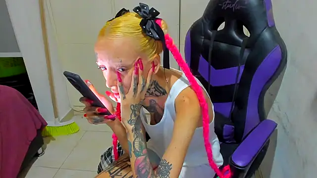 barbara anal squirt  online show from February 2025 12:36:02 AM