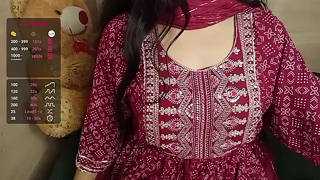 shuhana  online show from December 2024 01:25:02 AM