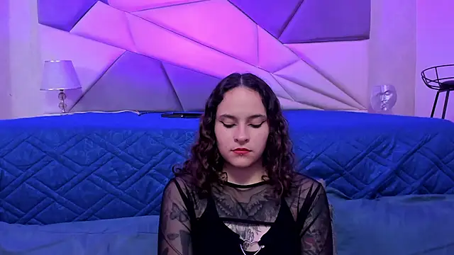 Snapshot of AnnyThompson_ chatting on January 2025 01:31:02 AM AnnyThompson online show from January 2025 01:31:02 AM