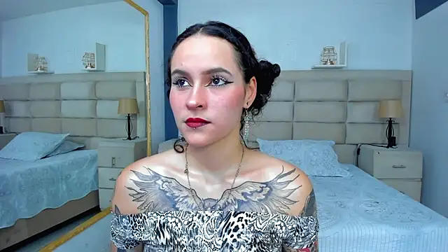 Snapshot of AnnyThompson_ chatting on September 2025 09:48:01 PM AnnyThompson online show from September 2025 09:48:01 PM