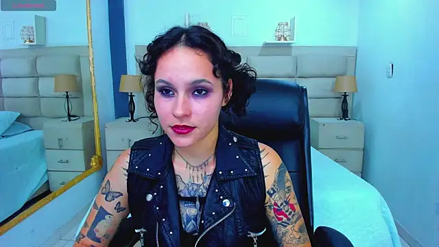 Snapshot of AnnyThompson_ chatting on September 2025 09:04:01 PM AnnyThompson online show from September 2025 09:04:01 PM