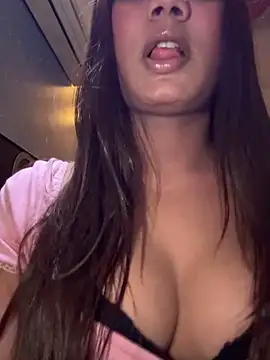 YourAnya online show from November 2025 08:31:01 PM