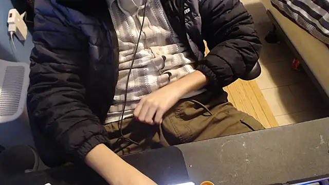 Snapshot of Carterdoesporn chatting on March 2025 10:56:02 AM Carterdoesporn online show from March 2025 10:56:02 AM