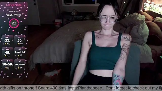 Plantbabeee online show from March 2025 03:09:02 AM