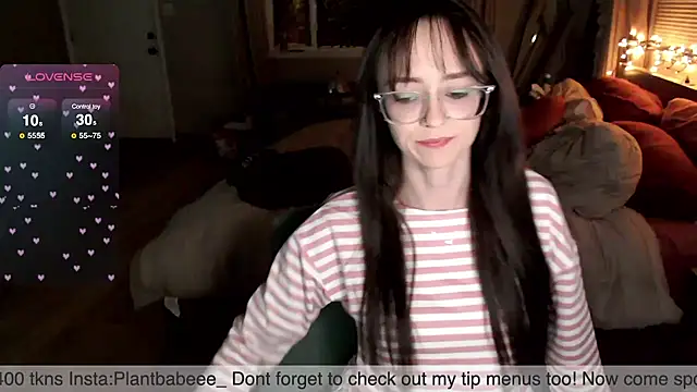 Plantbabeee online show from March 2025 02:59:01 AM