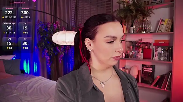 LunaNight online show from January 2025 11:58:02 PM