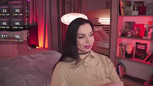 LunaNight online show from January 2025 02:47:01 AM