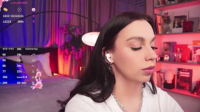 LunaNight online show from February 2025 08:30:01 PM