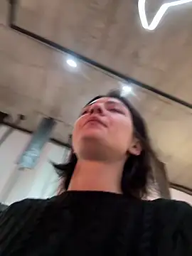 BabeRainbow online show from February 2025 12:16:01 PM