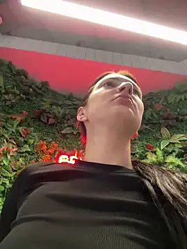 BabeRainbow online show from March 2025 10:36:02 AM