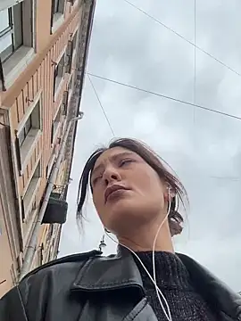 BabeRainbow online show from September 2025 10:06:02 AM