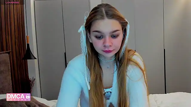 Molly sweetie online show from November 2025 07:19:01 AM