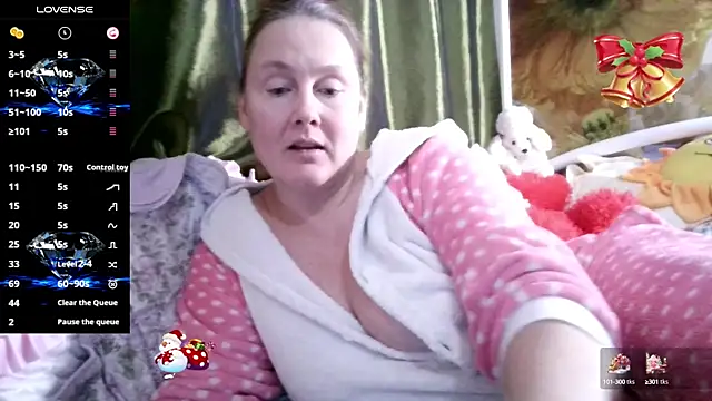 Snapshot of pussykroshka chatting on January 2025 03:01:02 PM pussykroshka online show from January 2025 03:01:02 PM