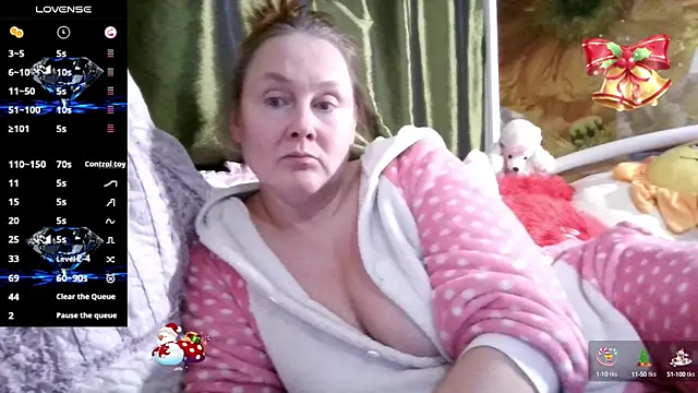 Snapshot of pussykroshka chatting on January 2025 06:26:01 PM pussykroshka online show from January 2025 06:26:01 PM