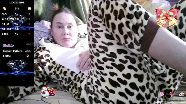 Snapshot of pussykroshka chatting on February 2025 08:42:02 PM pussykroshka online show from February 2025 08:42:02 PM