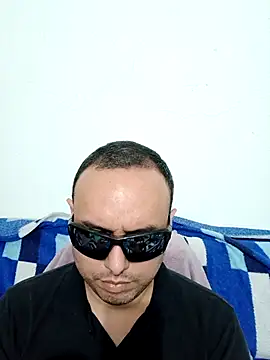 ElSunEagle online show from March 2026 12:39:01 AM