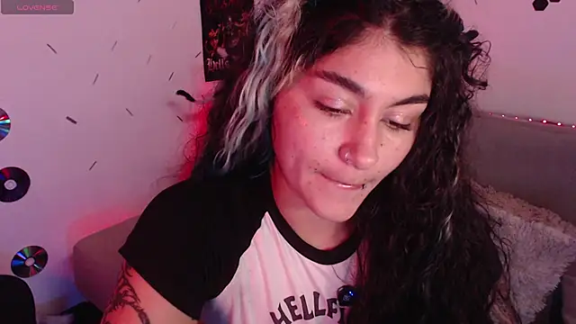 abril666 online show from October 2025 03:23:02 PM