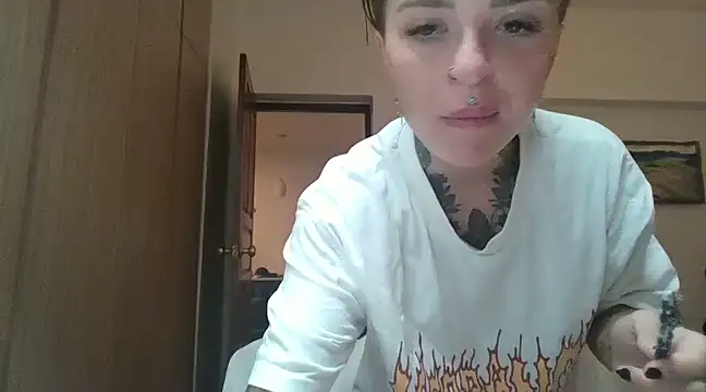 Snapshot of Rubyrichhxo chatting on February 2025 12:57:02 PM Rubyrichhxo online show from February 2025 12:57:02 PM