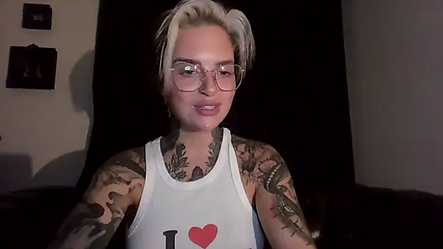 Snapshot of Rubyrichhxo chatting on October 2025 07:14:02 PM Rubyrichhxo online show from October 2025 07:14:02 PM