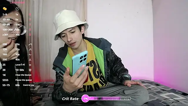 Snapshot of Pinkandyellowpokemon chatting on September 2025 04:13:02 AM Pinkandyellowpokemon online show from September 2025 04:13:02 AM