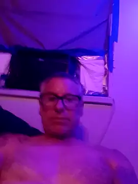 Pcsammy73 online show from June 2026 07:20:01 AM