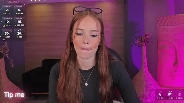 CorinneRusso online show from February 2026 12:24:02 PM