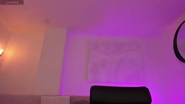 CorinneRusso online show from May 2026 05:40:02 PM