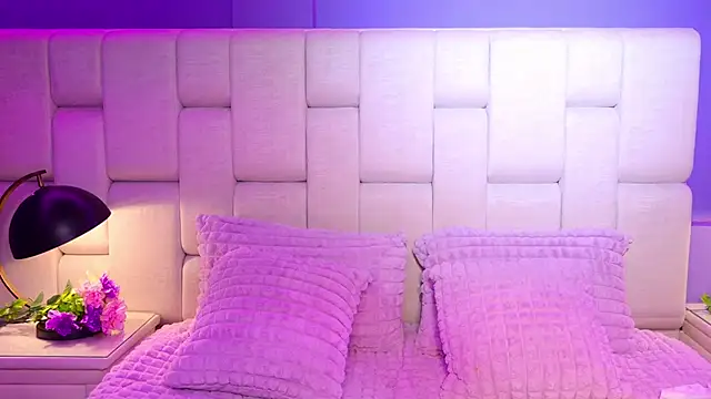 ZendayaGrey online show from December 2025 08:49:02 PM