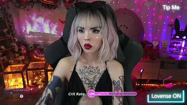 Kerry Kirk online show from February 2026 09:44:01 PM