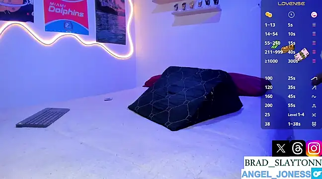 Brad-Slayton online show from March 2025 09:16:01 PM