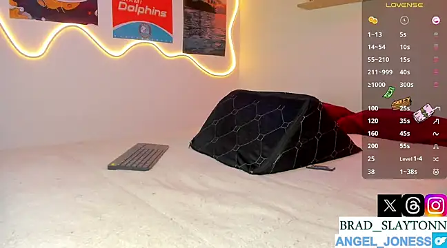 Brad-Slayton online show from March 2025 09:21:02 PM