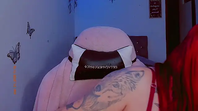 madisonx17 online show from March 2026 04:18:01 PM