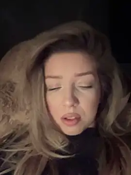 Snapshot of SonyaD_ chatting on December 2024 04:42:02 AM SonyaD online show from December 2024 04:42:02 AM