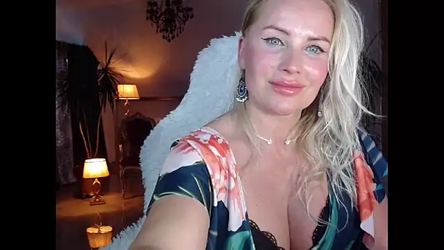 Snapshot of eyesangel22 chatting on January 2025 02:32:02 PM eyesangel22 online show from January 2025 02:32:02 PM