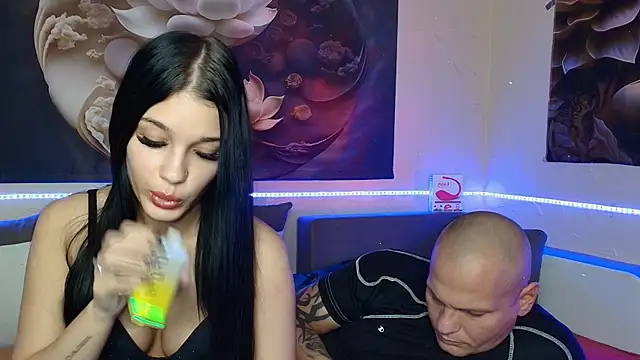 xDeepInLovexx online show from October 2025 02:18:01 PM