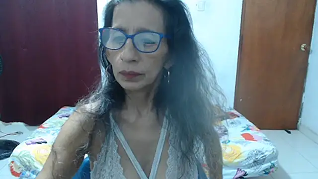 Snapshot of luz_stella chatting on June 2026 03:48:01 AM luz stella online show from June 2026 03:48:01 AM