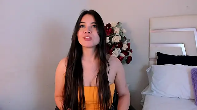 CamilaSofiia online show from January 2025 07:32:01 PM