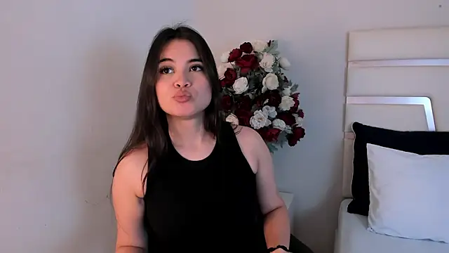 CamilaSofiia online show from January 2025 07:27:01 PM