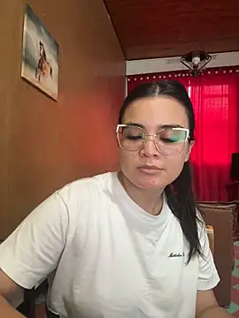 CamilaSofiia online show from April 2026 10:15:01 PM