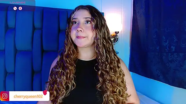 Snapshot of Cherryyquen chatting on January 2025 08:07:02 PM Cherryyquen online show from January 2025 08:07:02 PM