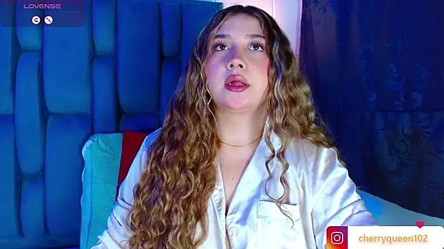 Snapshot of Cherryyquen chatting on January 2025 04:10:01 PM Cherryyquen online show from January 2025 04:10:01 PM