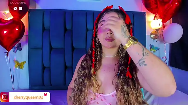 Snapshot of Cherryyquen chatting on February 2025 08:15:02 PM Cherryyquen online show from February 2025 08:15:02 PM