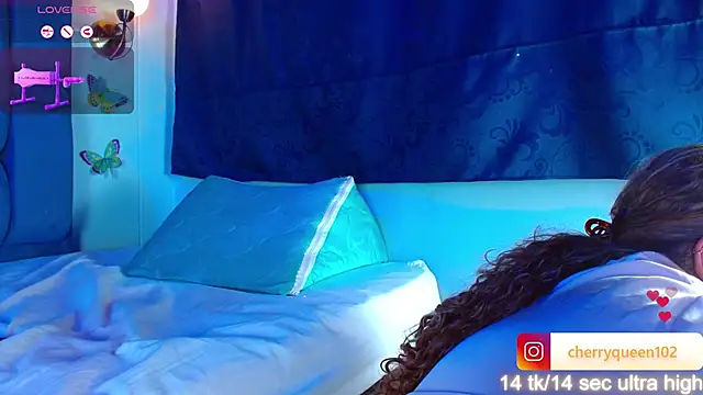 Snapshot of Cherryyquen chatting on February 2025 11:25:02 PM Cherryyquen online show from February 2025 11:25:02 PM