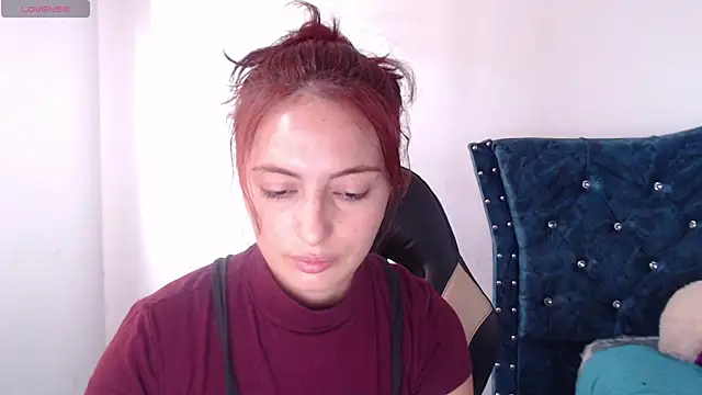 Snapshot of Kate_lorens9 chatting on February 2025 12:32:01 PM Kate lorens9 online show from February 2025 12:32:01 PM